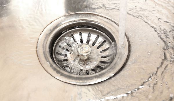 Hot Water Flushes As A Preventive Habit