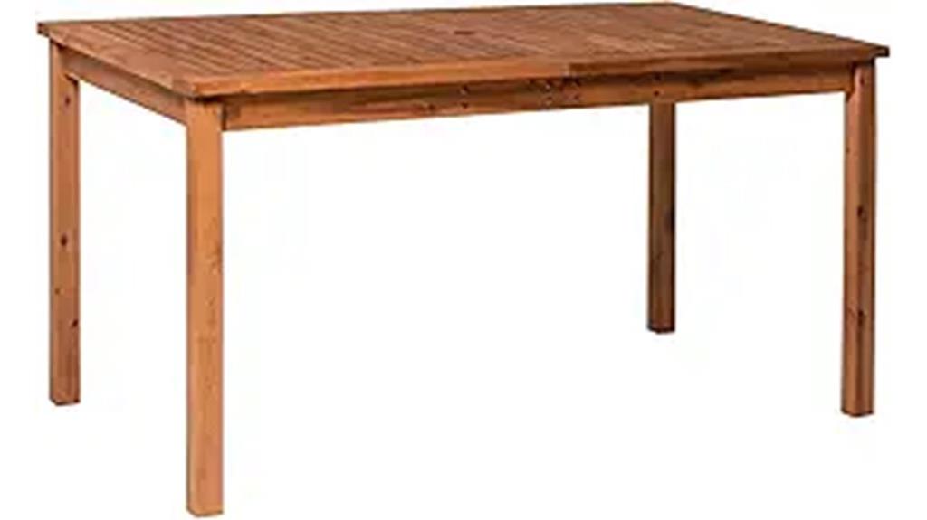 outdoor dining table